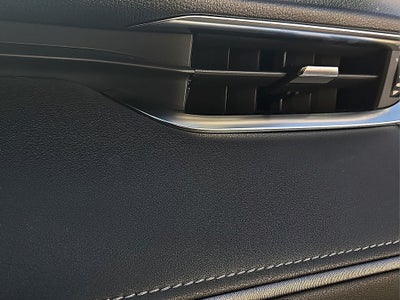 2022 Toyota Venza XLE