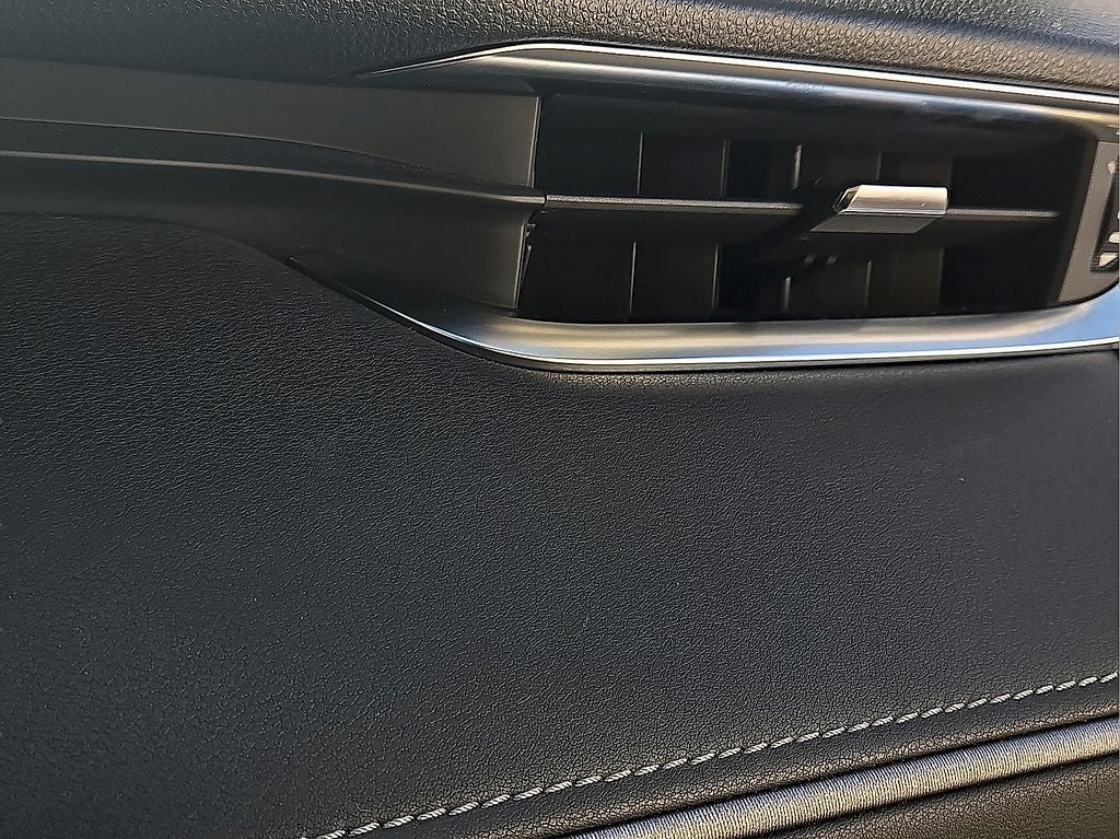 2022 Toyota Venza XLE