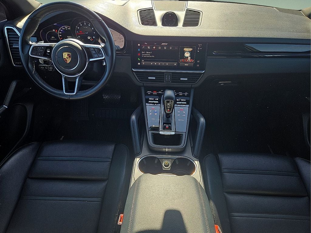 2022 Porsche Cayenne Base