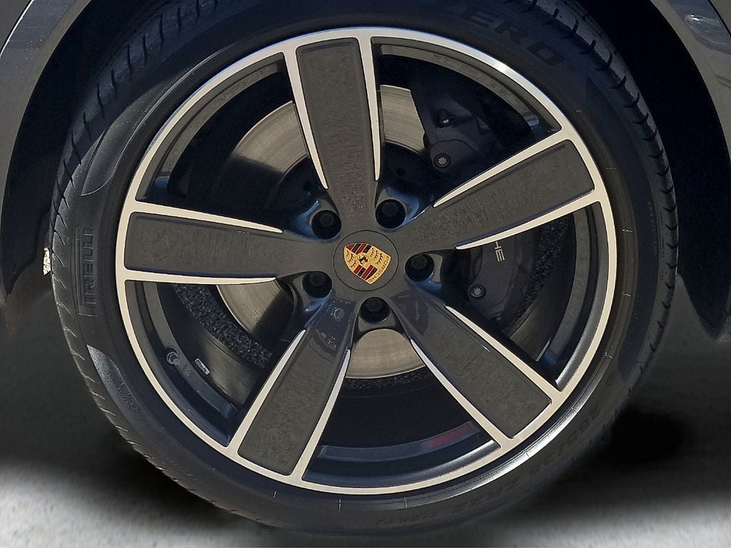 2022 Porsche Cayenne Base