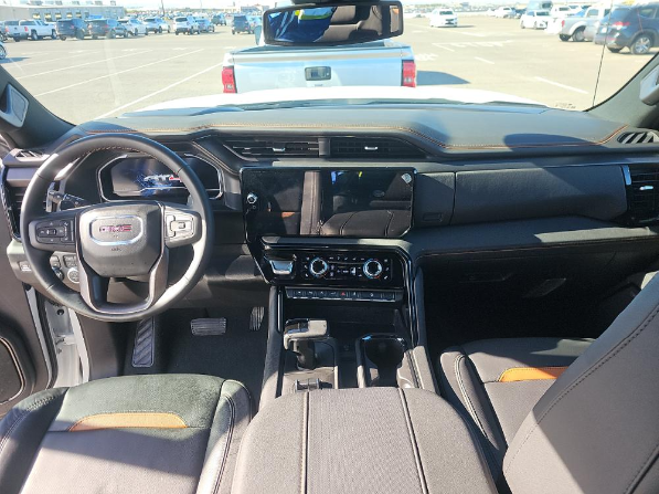 2025 GMC Sierra 1500 AT4