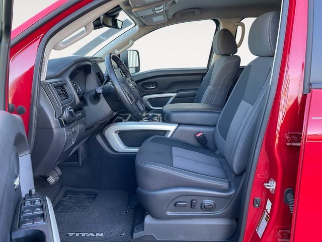 2024 Nissan Titan SV