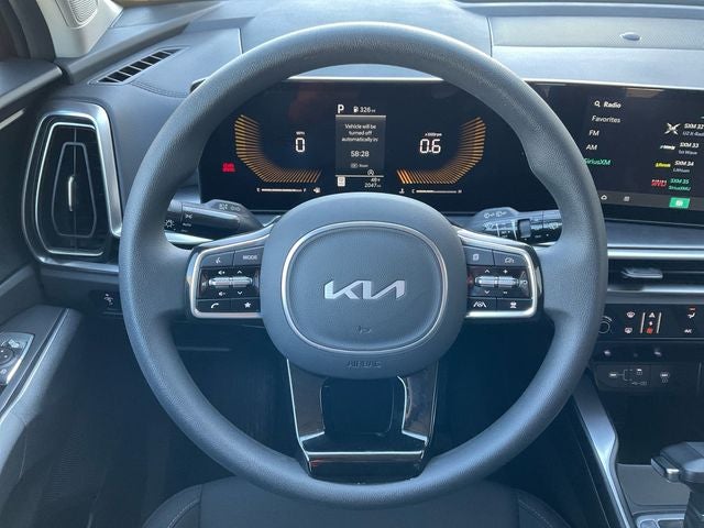 2025 Kia Sorento LX