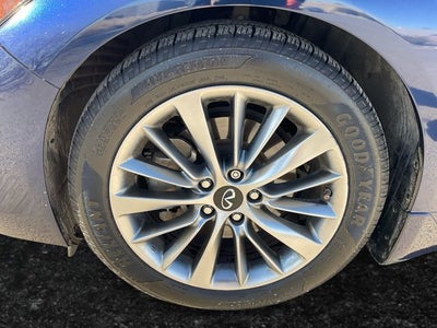 2022 INFINITI Q50 LUXE