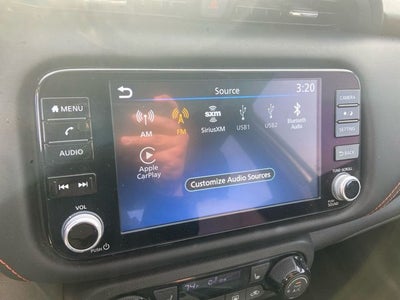 2023 Nissan Kicks SR