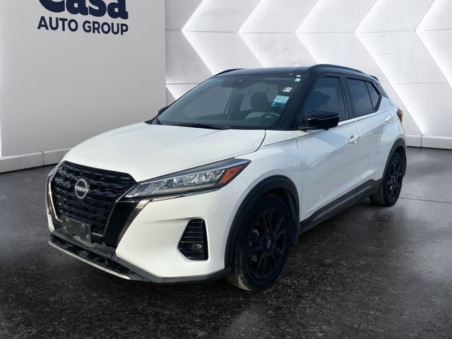 2023 Nissan Kicks SR