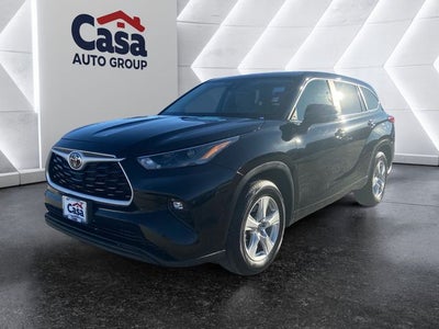 2023 Toyota Highlander LE