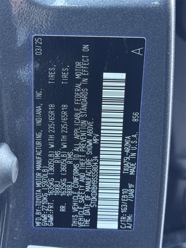 2025 Toyota Highlander XLE