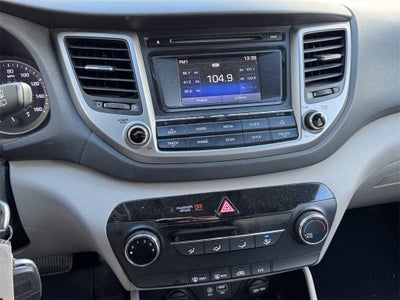 2016 Hyundai Tucson SE