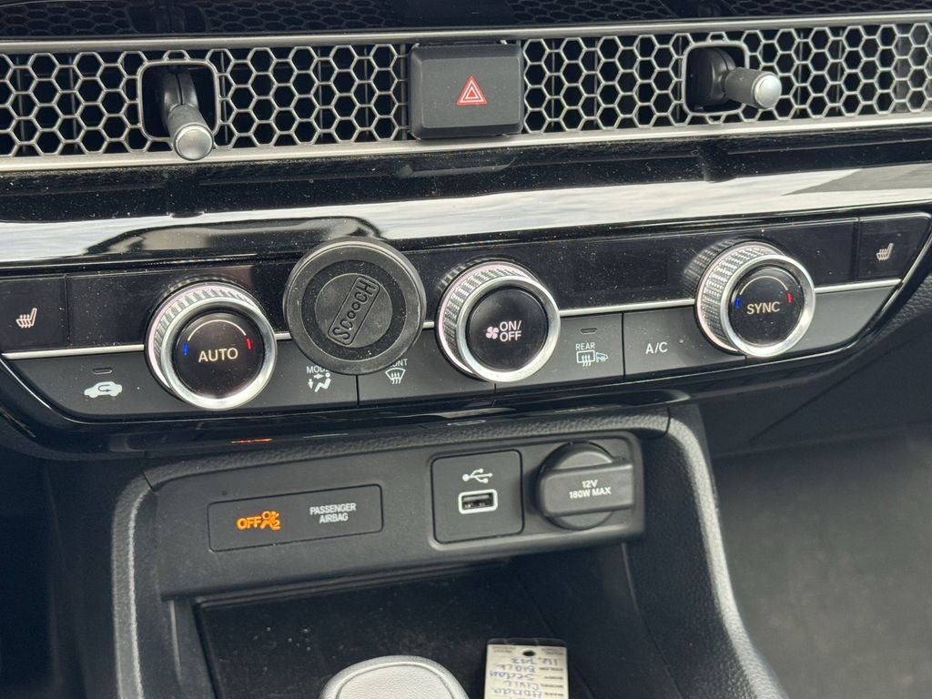 2024 Honda Civic Hatchback EX-L