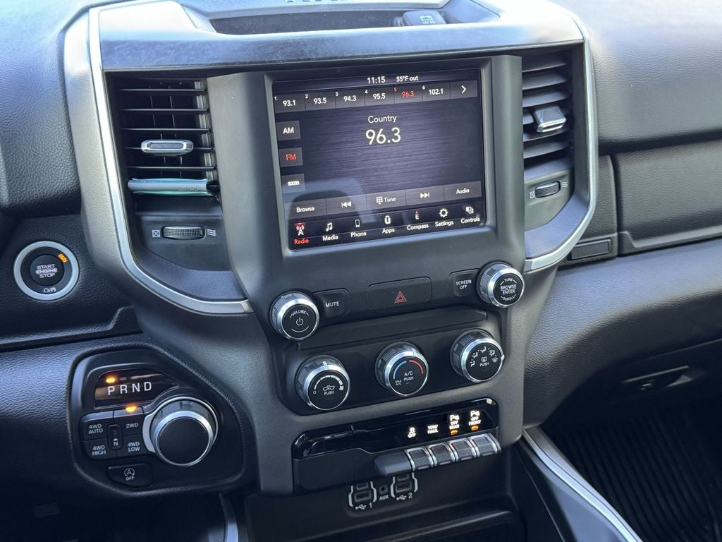 2021 RAM 1500 Lone Star Crew Cab 4x4 5'7' Box