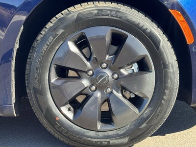 2020 Chrysler Pacifica Hybrid Limited