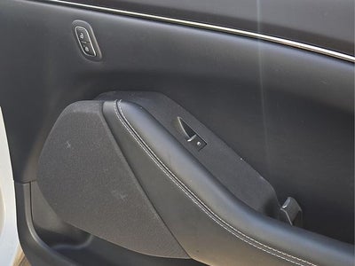 2022 Ford Mustang Mach-E California Route 1