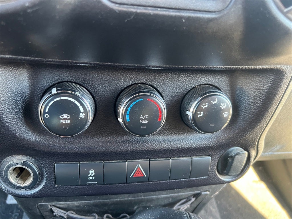 2016 Jeep Wrangler Sport