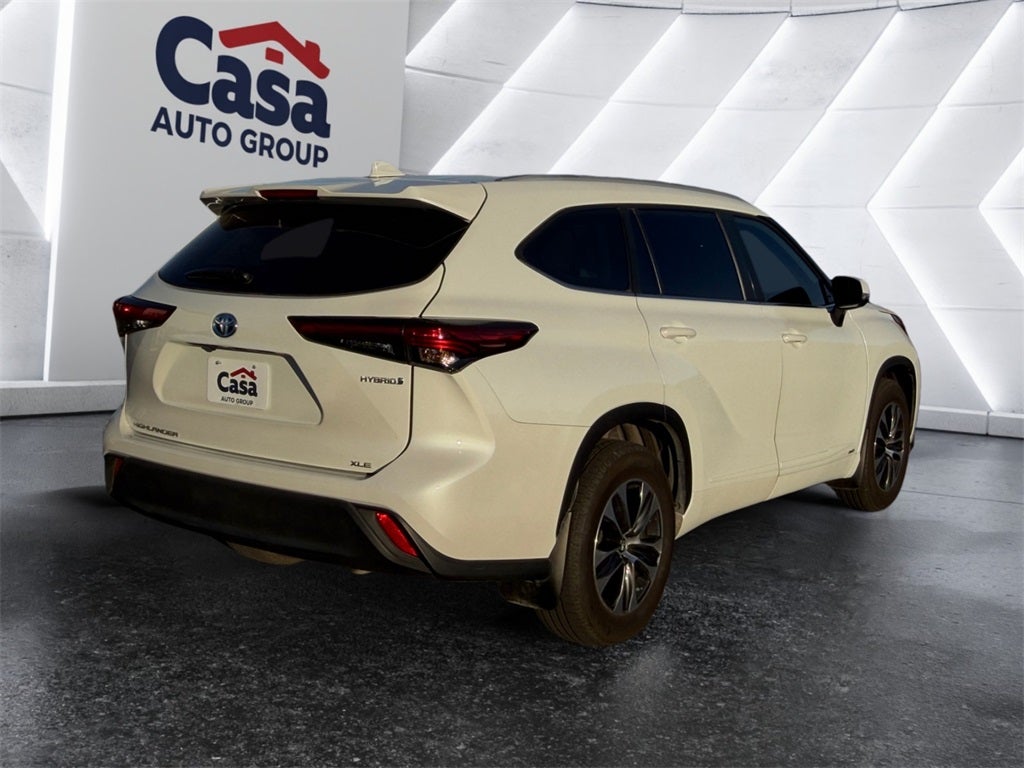 2023 Toyota Highlander Hybrid XLE