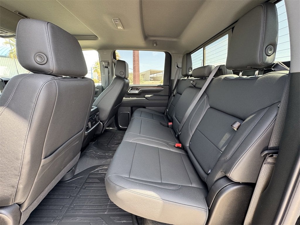 2025 GMC Sierra 2500 HD SLT