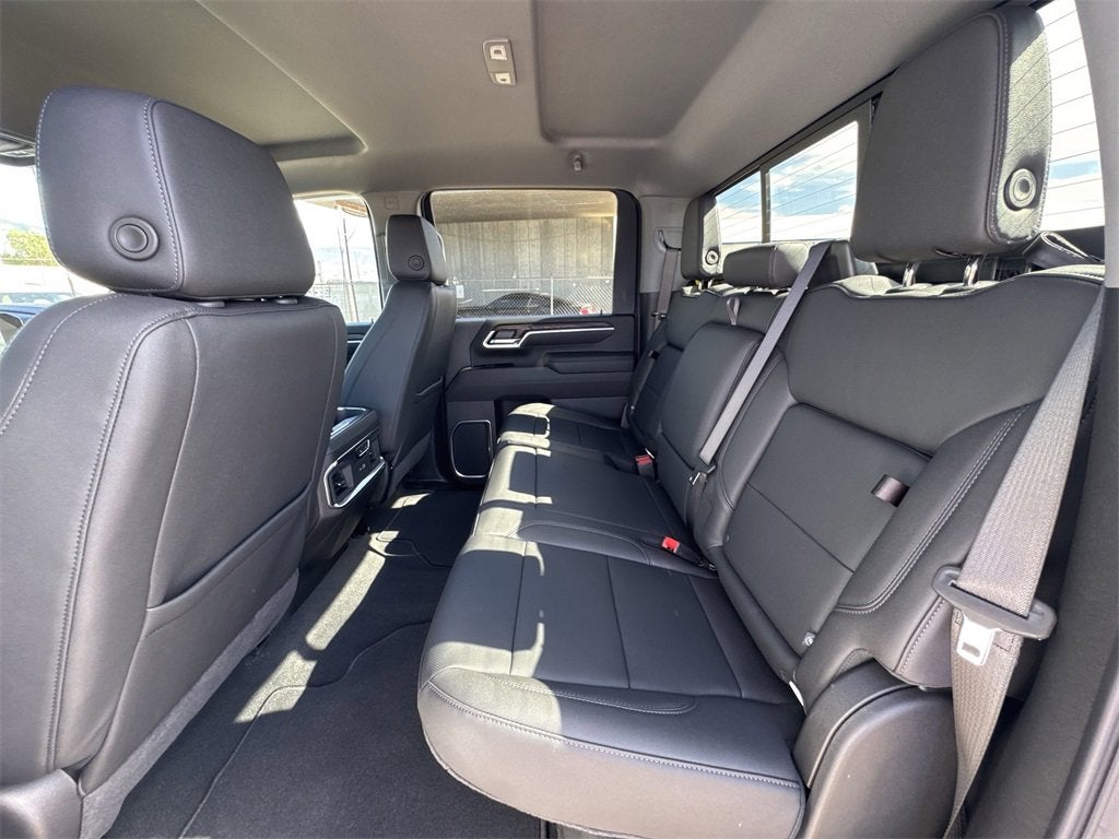 2025 GMC Sierra 2500 HD SLT