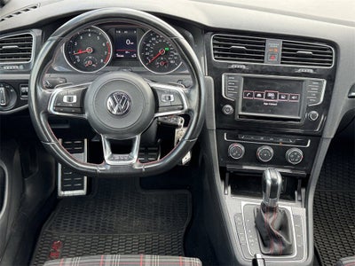 2017 Volkswagen Golf GTI S