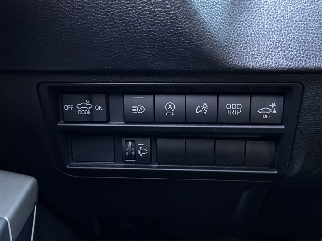 2023 Toyota Tundra 4WD SR5