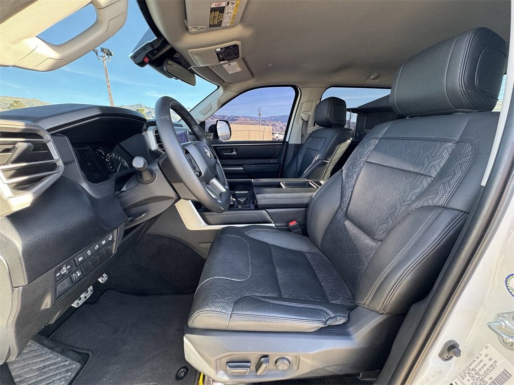 2023 Toyota Tundra 4WD SR5