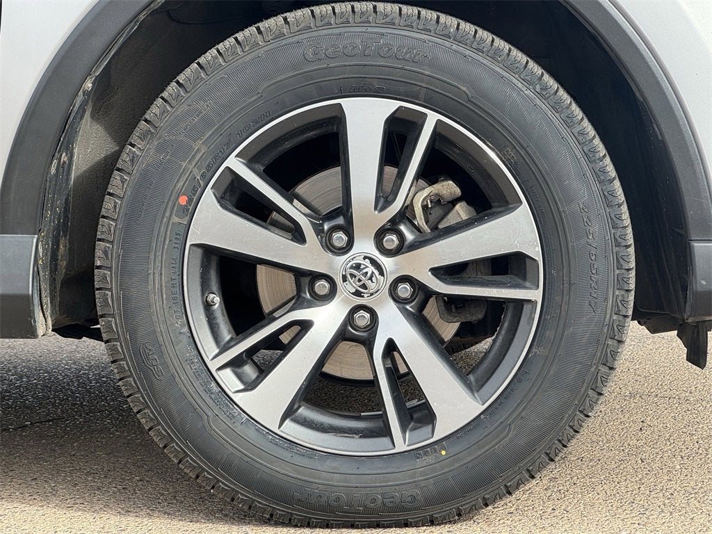 2018 Toyota RAV4 XLE